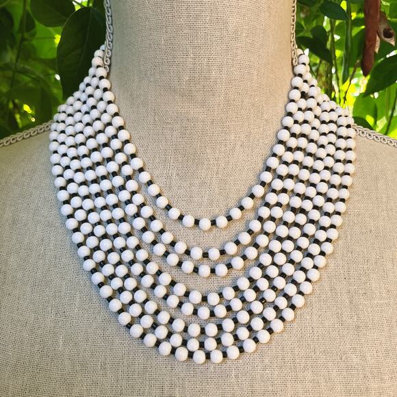 VTG Mid Century Black White Bib Necklace Molded Beads Hook Clasp 1950s 60s - Picture 13 of 13